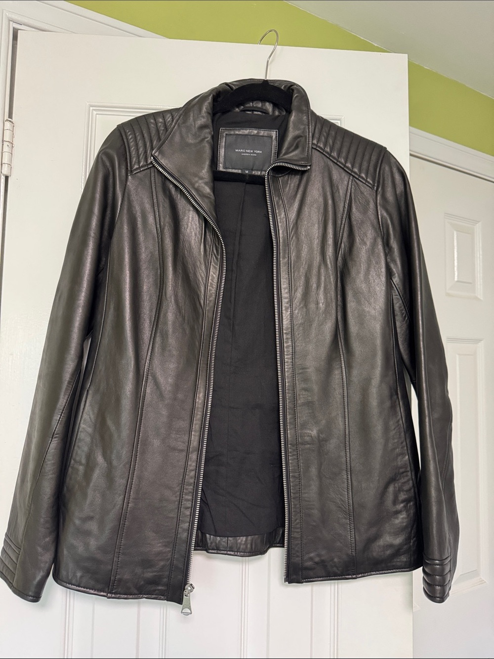 Marc New York Black Leather Bomber Jacket size medium